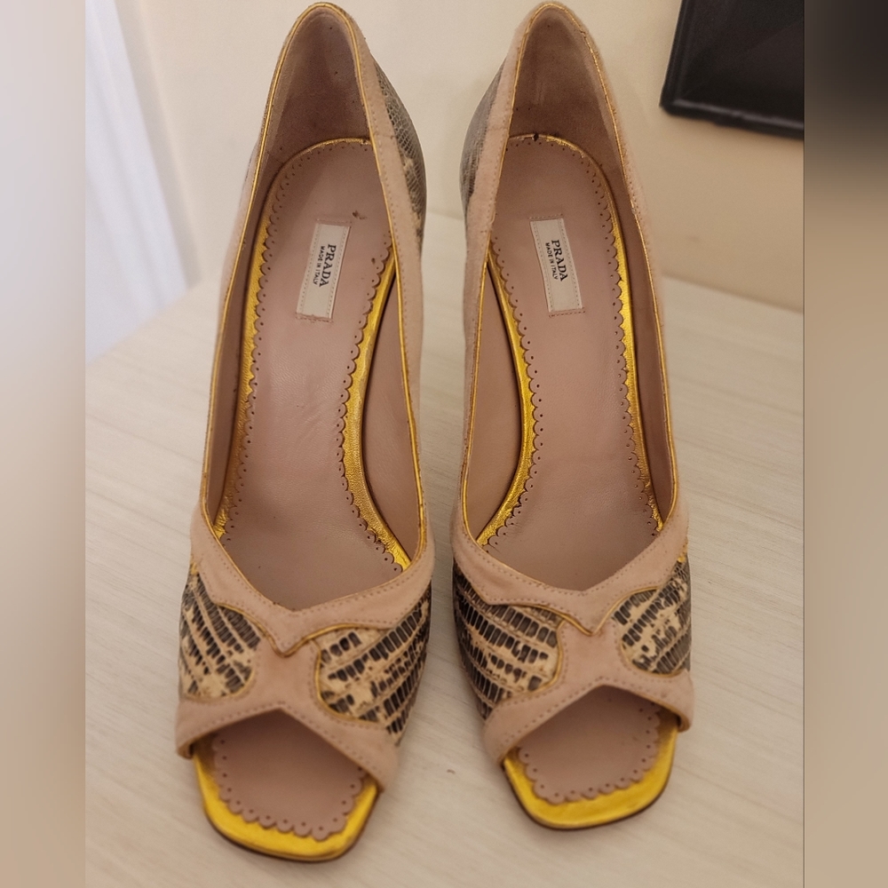 PRADA Calzature Donna Blush Pink Suede Snakeskin Open Toe Heels